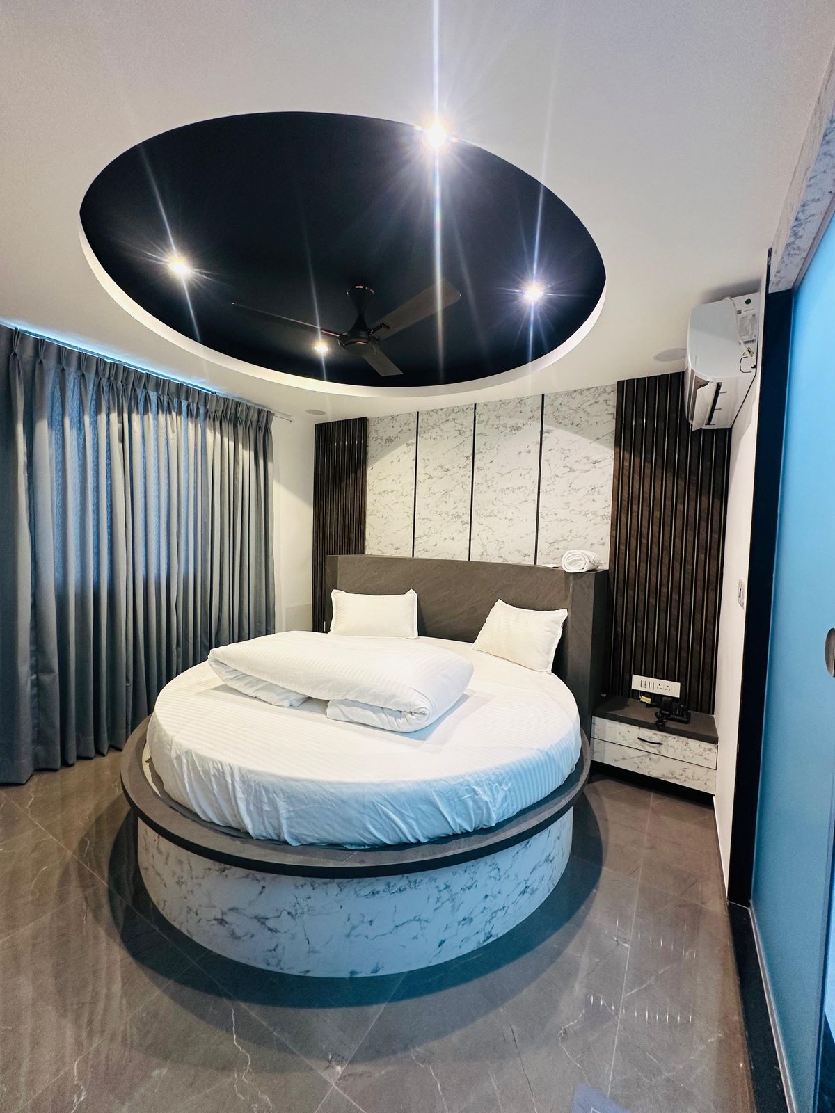 Comfy Suites & Decor in Kharadi